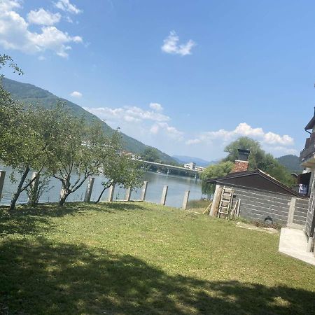 Apartmani Rosa Višegrad Zewnętrze zdjęcie